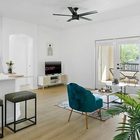 Cozysuites Glendale By The Stadium With Pool 02 Экстерьер фото