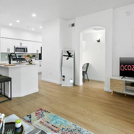 Cozysuites Glendale By The Stadium With Pool 02 Экстерьер фото