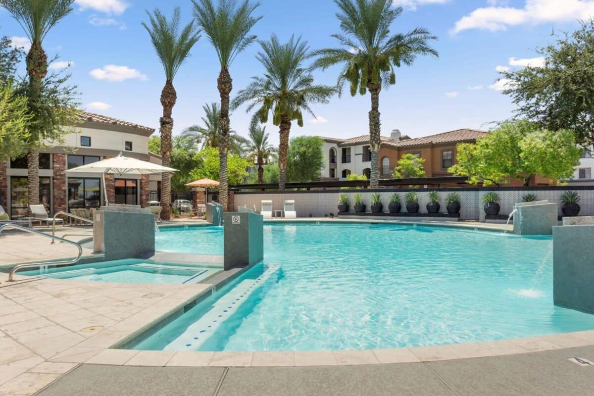 Cozysuites Glendale By The Stadium With Pool 02 Экстерьер фото