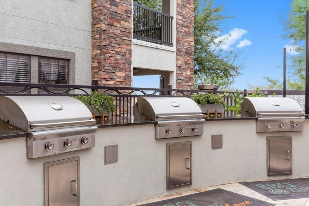 Cozysuites Glendale By The Stadium With Pool 02 Экстерьер фото