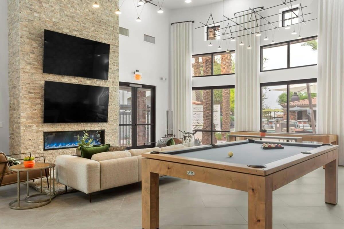 Cozysuites Glendale By The Stadium With Pool 02 Экстерьер фото