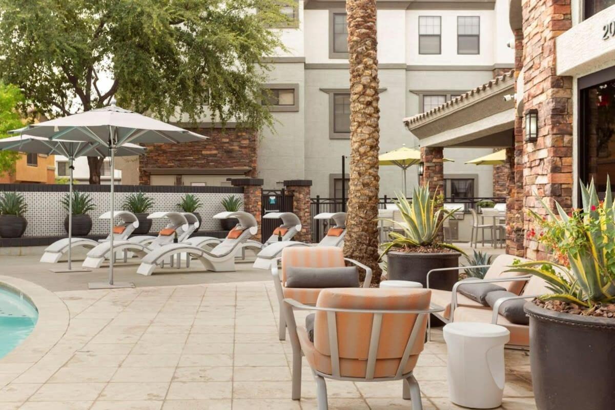 Cozysuites Glendale By The Stadium With Pool 02 Экстерьер фото